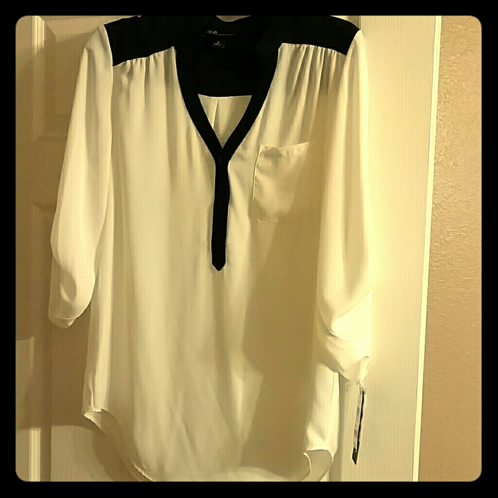 Black and white blouse