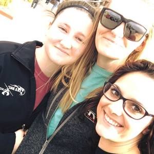 Meet your Posher, Alexandra