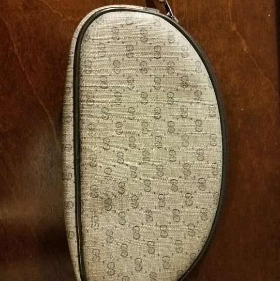 Gucci cosmetics pouch - Picture 2 of 7