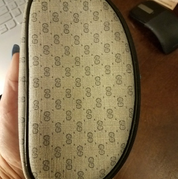 Gucci cosmetics pouch - Picture 4 of 7