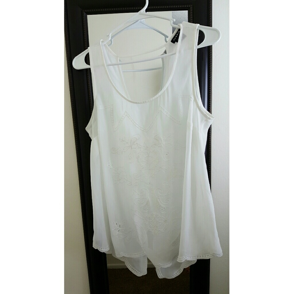 Torrid white blouse
