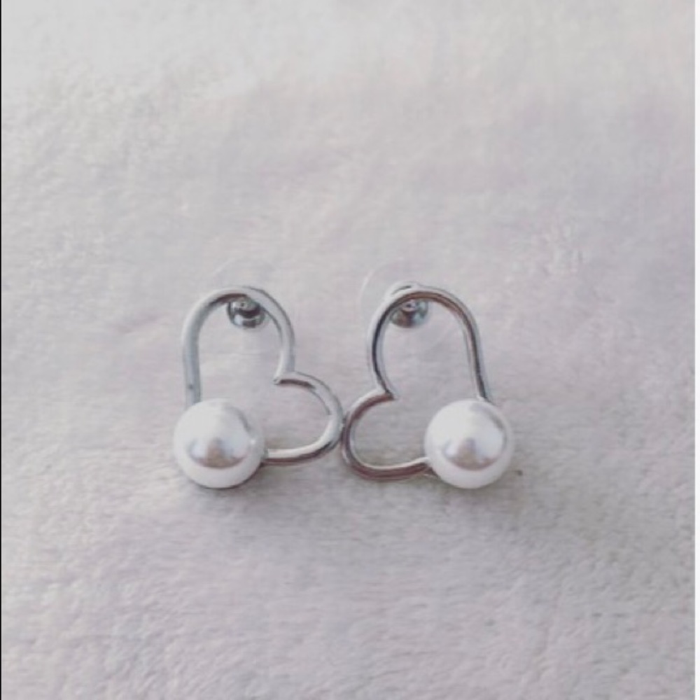 Silver heart earrings