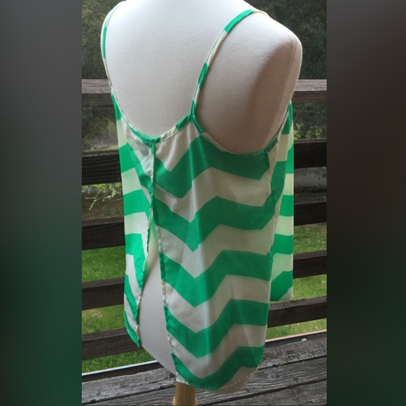 Summer Blouse Tank - Picture 3 of 4