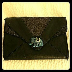 JLo clutch OBO just reduced!