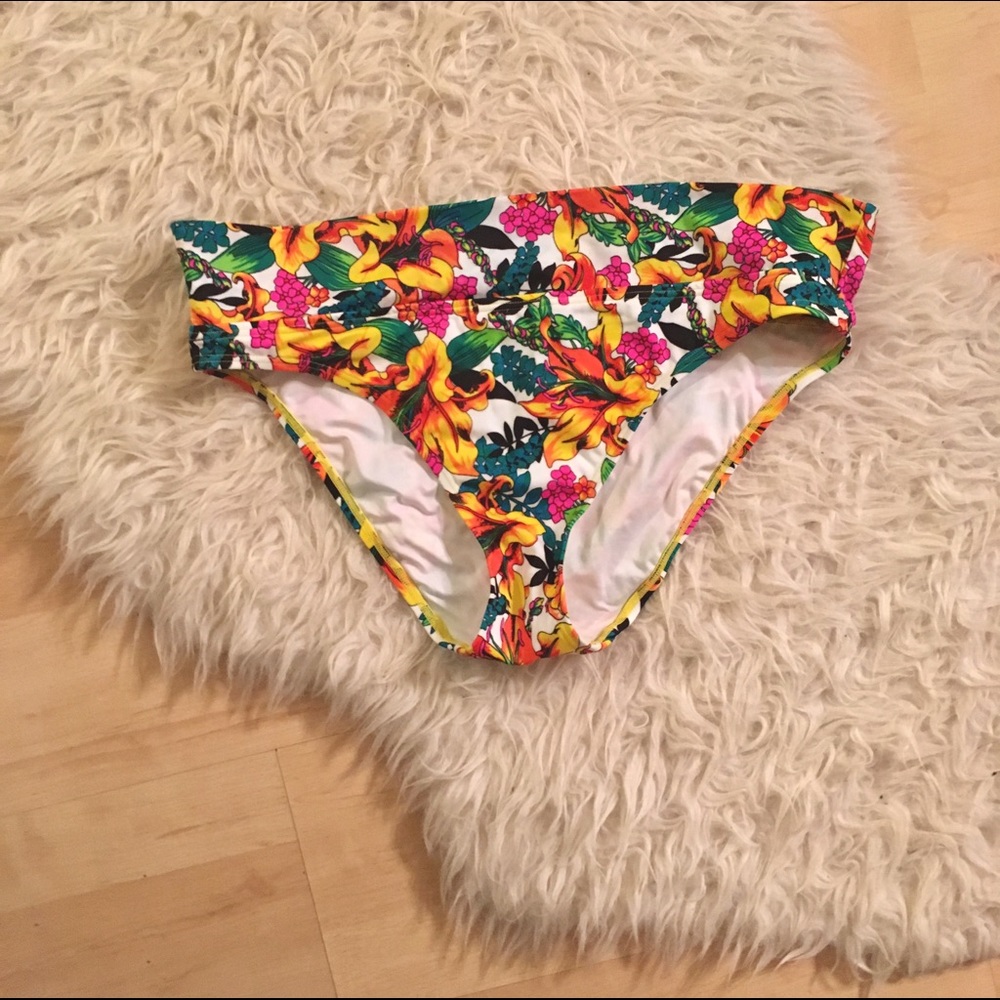 Victoria secret fold over bikini bottoms