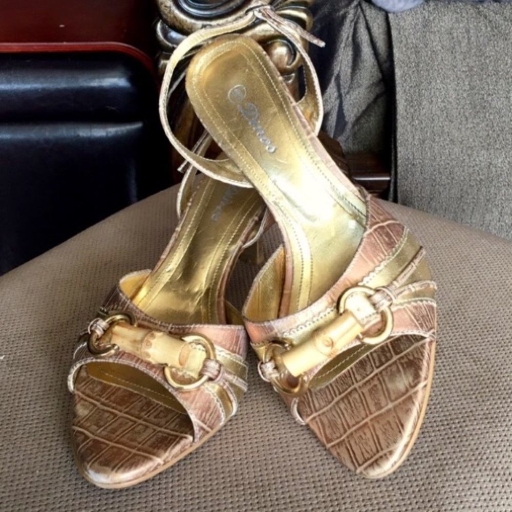 Dinos Gold Bamboo Buckle Heels