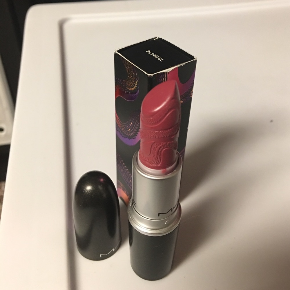 Mac year of the snake lipstick in plumful 🐍