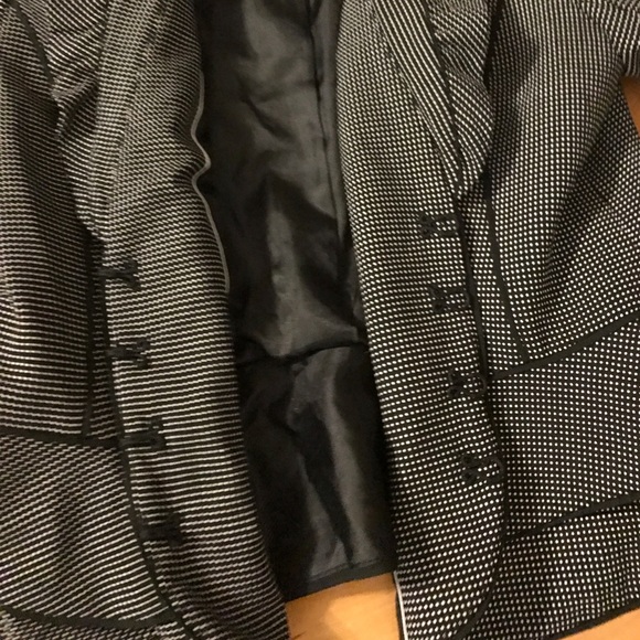 WHBM Jacket - Picture 3 of 4