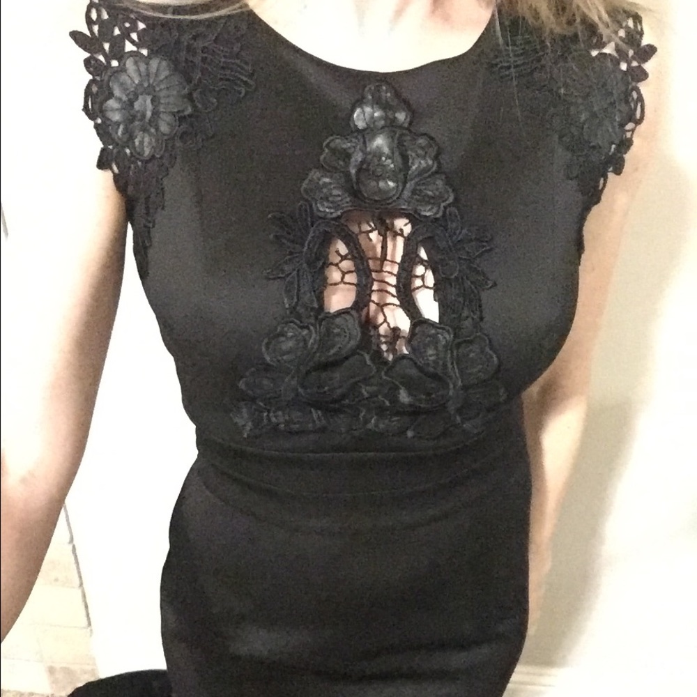 💕Sale💕Bebe black leather flower decal dress