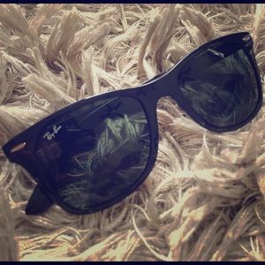authentic [ray ban] lightforce wayfarers//.