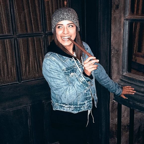 Meet your Posher, Juliet - Picture 1 of 1