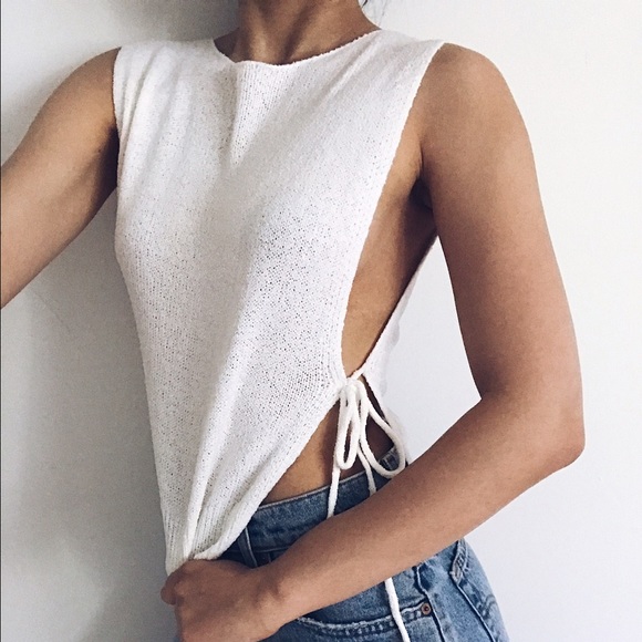 White sleeveless side tie open sides boho top - Picture 6 of 7