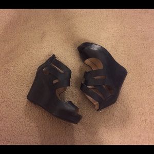 Dolce Vita Wedge Sandals