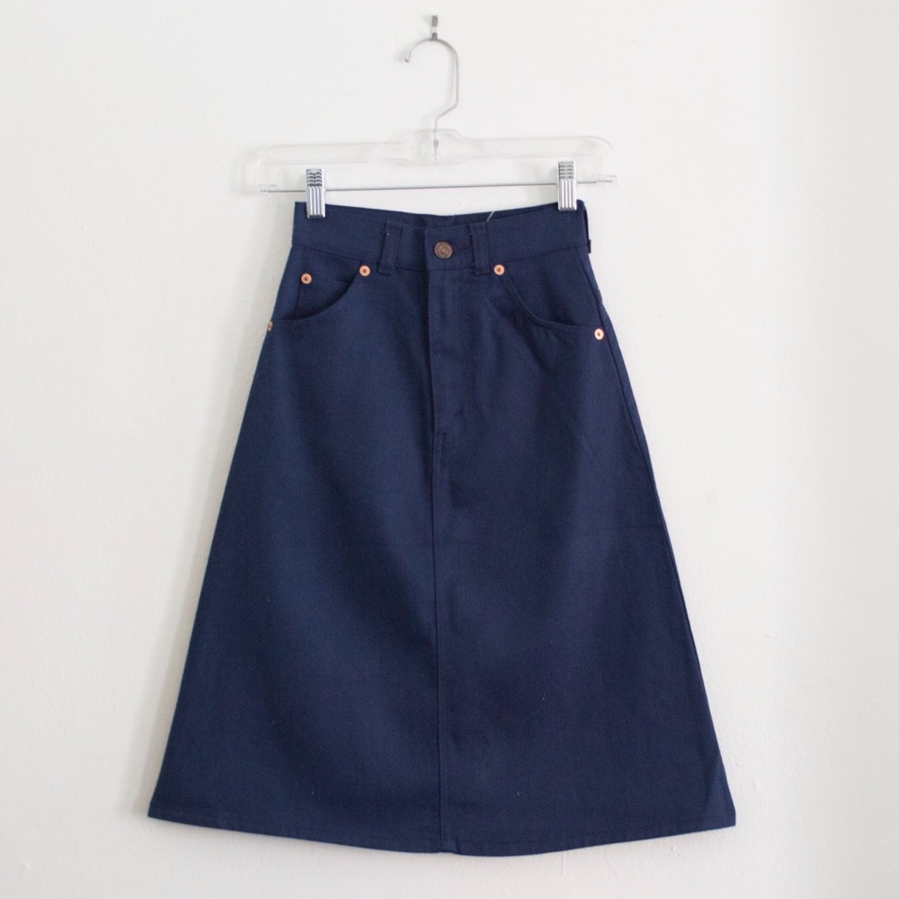 Vintage Levis denim Skirt nwt