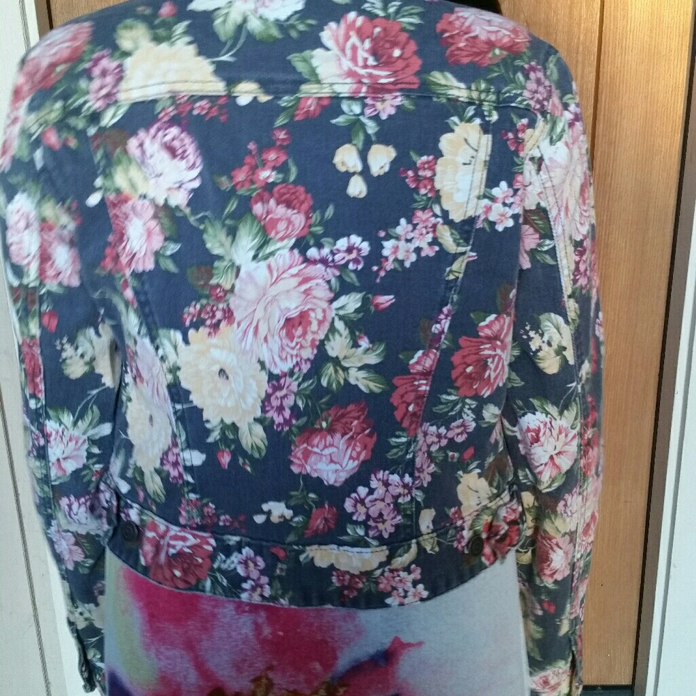 Flower Jean Jacket - Picture 3 of 3