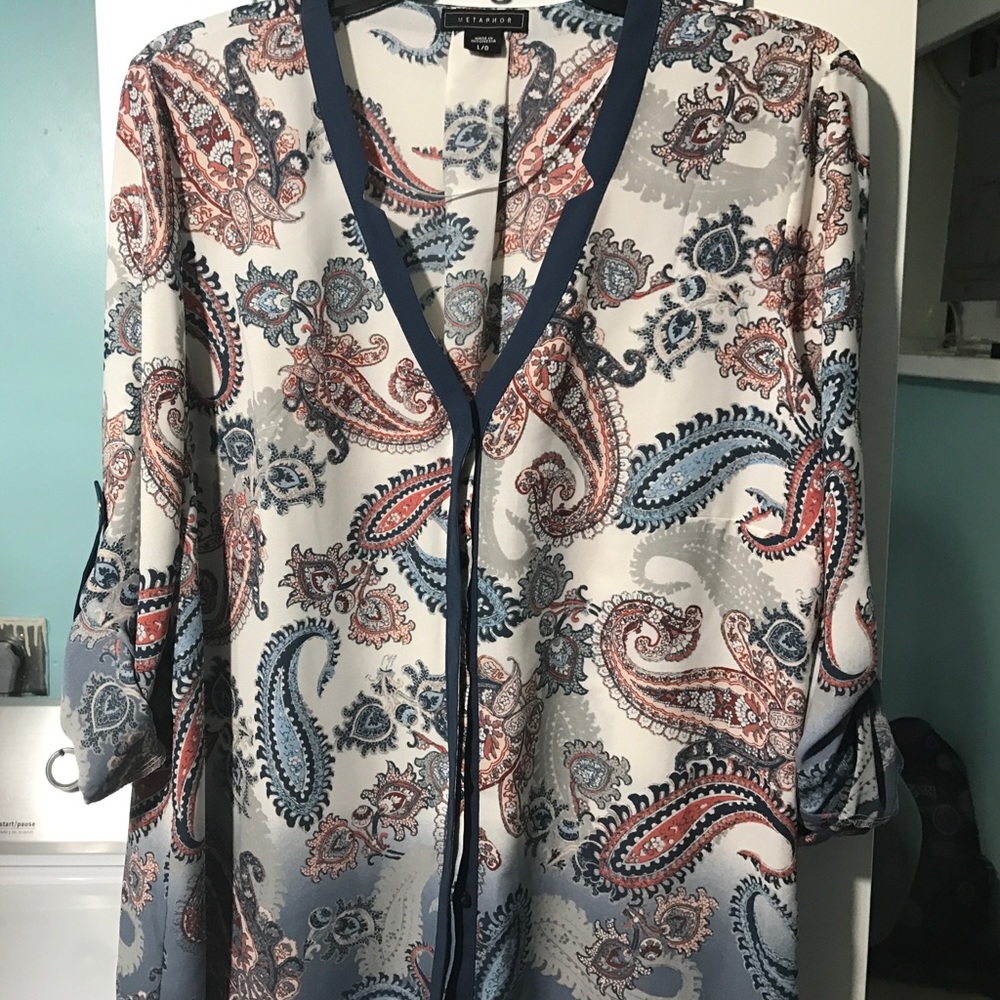 ✨Ombré Paisley blouse✨