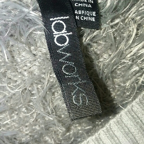 Dress - Picture 3 of 4