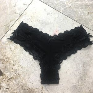 Black Victoria's Secret Cheeky Undies- Size S