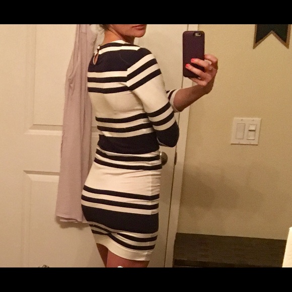 French Connection casual dress - Picture 2 of 5