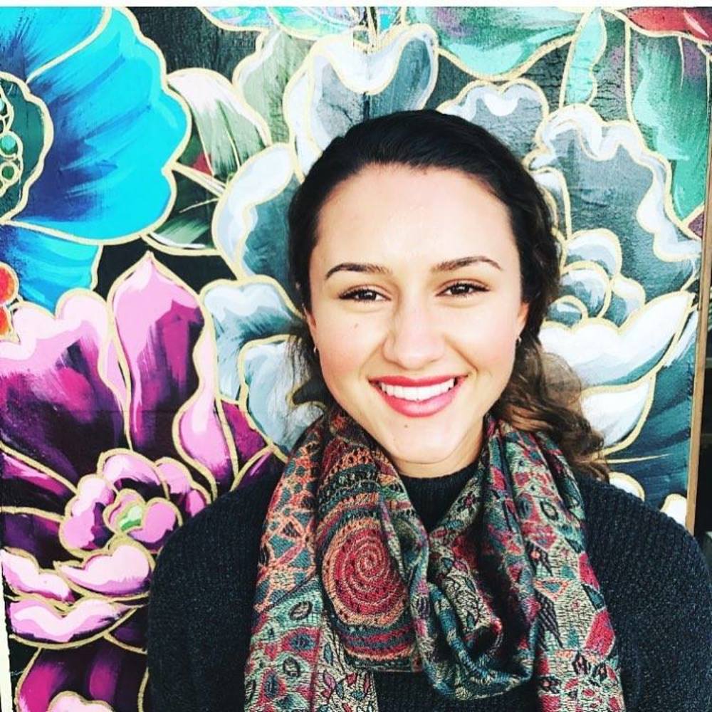 Meet your Posher, Alyssa