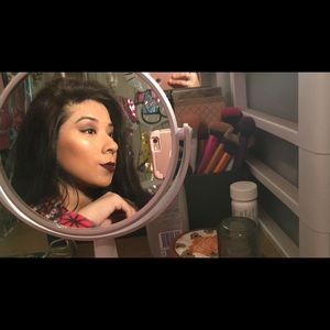 Meet your Posher, Elena