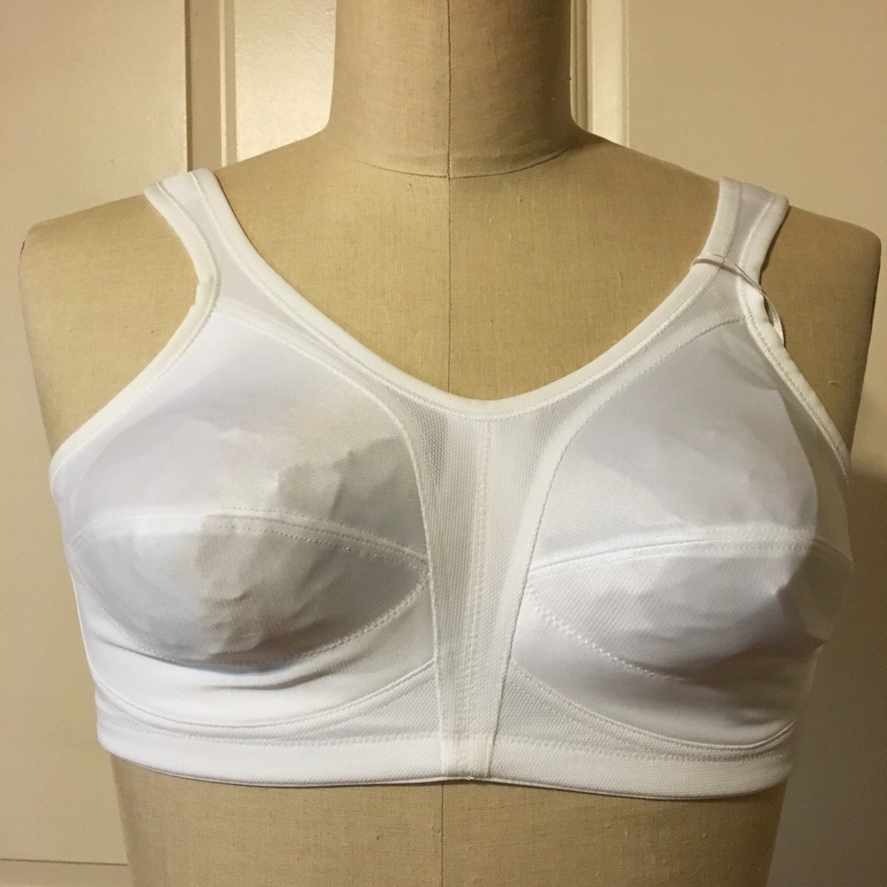 NEW Freya Active Bra Size 36D Wire Free