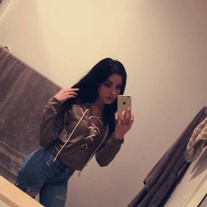 Meet your Posher, Jasmine