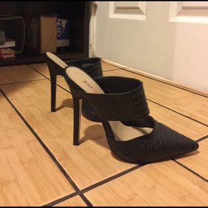 Snakeskin faux leather mules