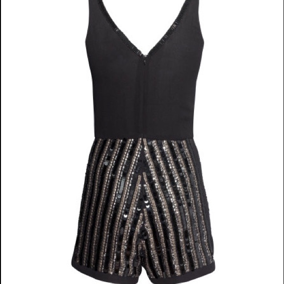 H&M beautiful black gold sequin and beaded jumpsuit romper XS - Picture 3 of 4