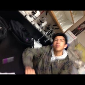 Meet your Posher, Jose