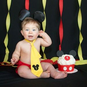 Mickey Mouse Smash Cake Outfit