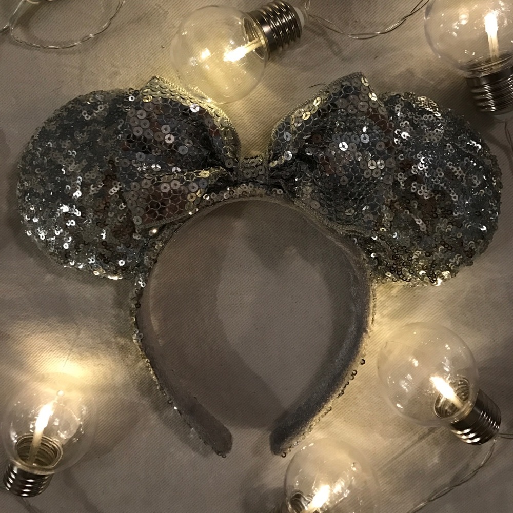 Disney Minnie Mouse Silver Sequin Mouse Ears