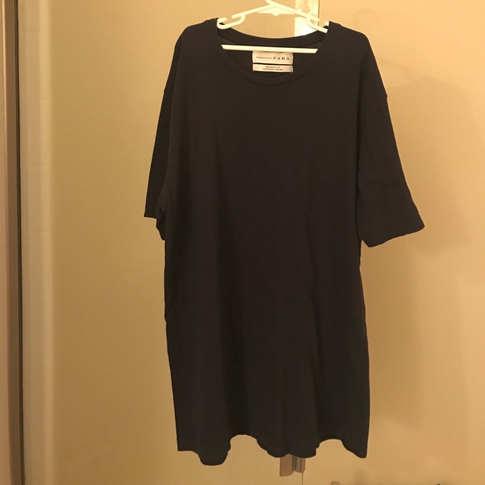 Men's Zara Essentials tee