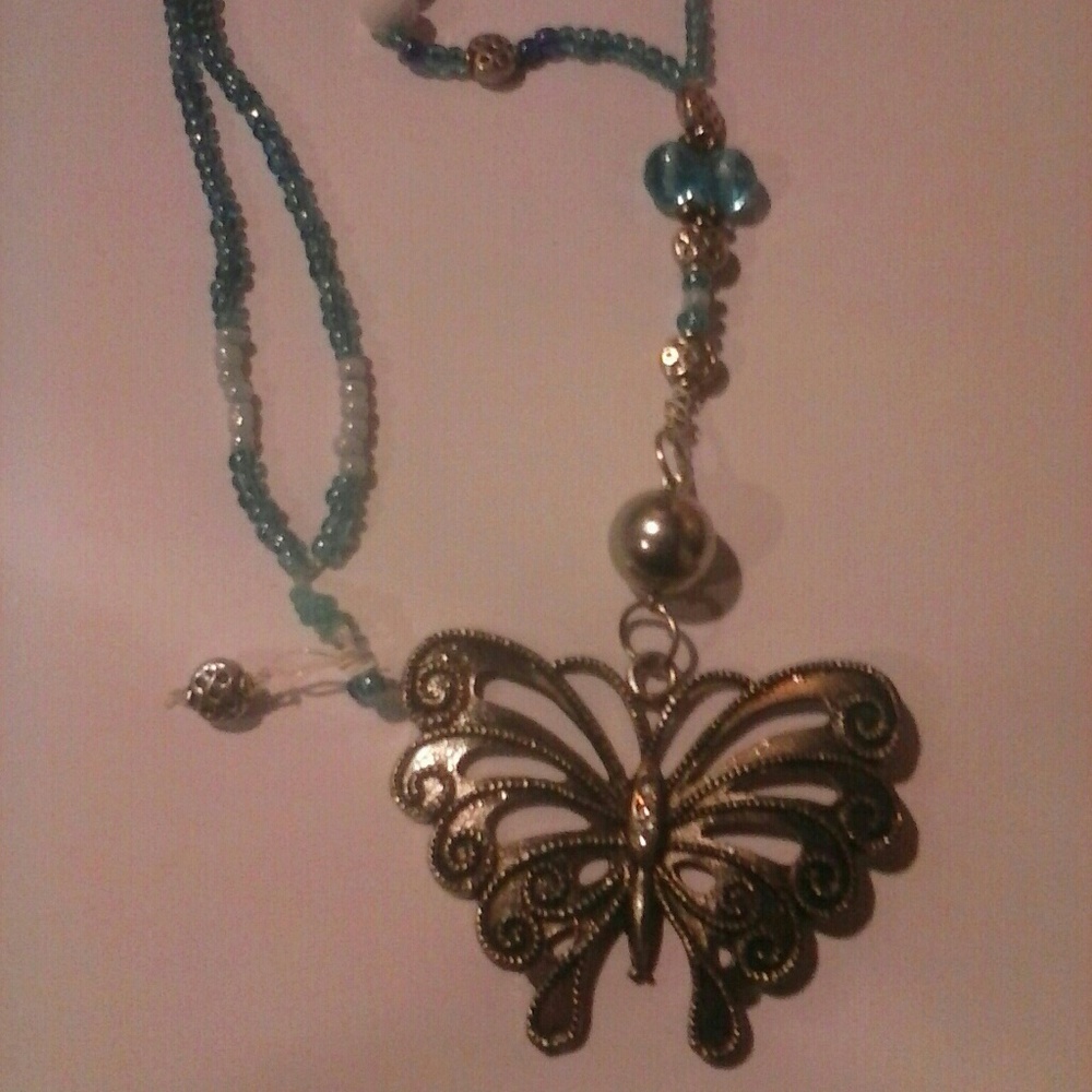 Rhinestone butterfly pendant necklace