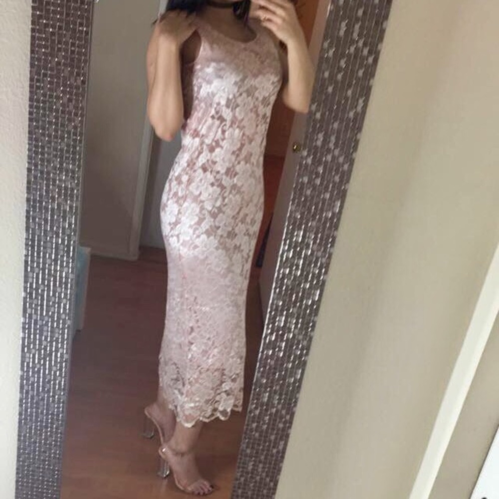 Lace Blush Maxi Dress