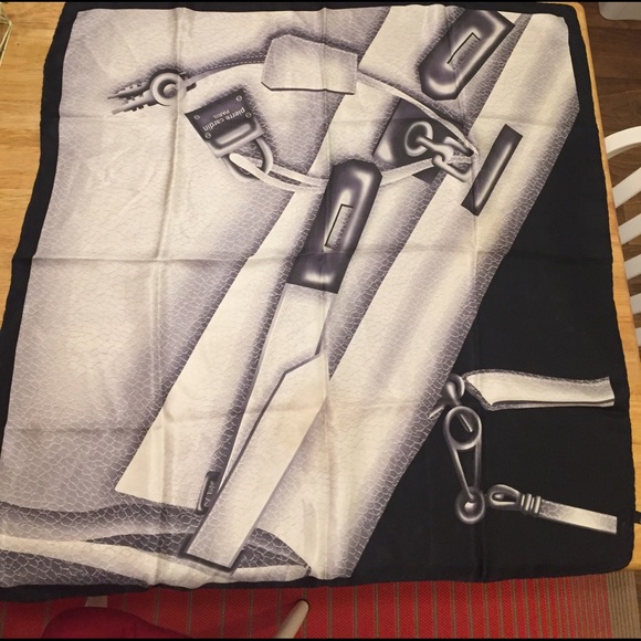 Scarf - Picture 2 of 3