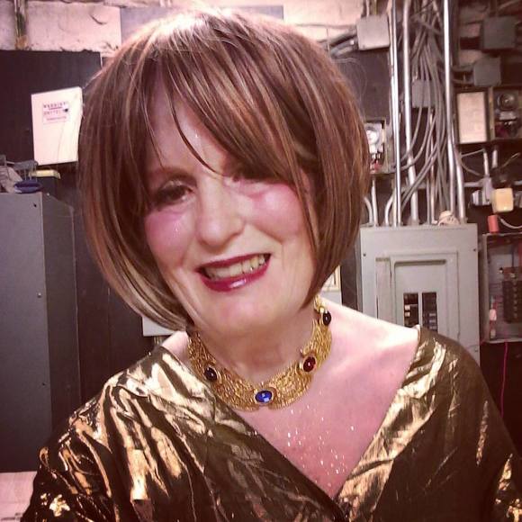 Meet your Posher, Sandra - Picture 1 of 1