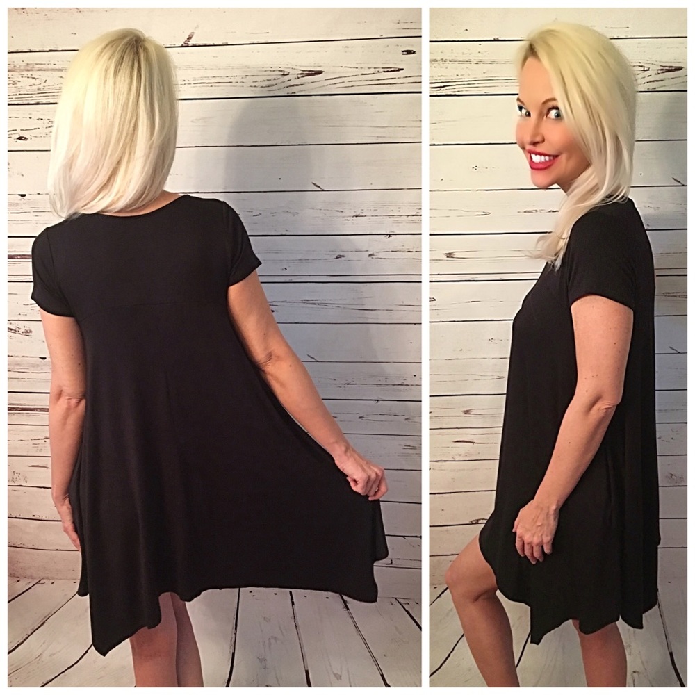 🎉 HP🎉 Elegant -Simple Asymmetric Black Dress! - Picture 2 of 2