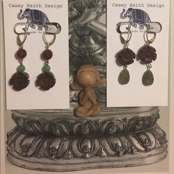 Nirvana Earrings - Picture 2 of 4