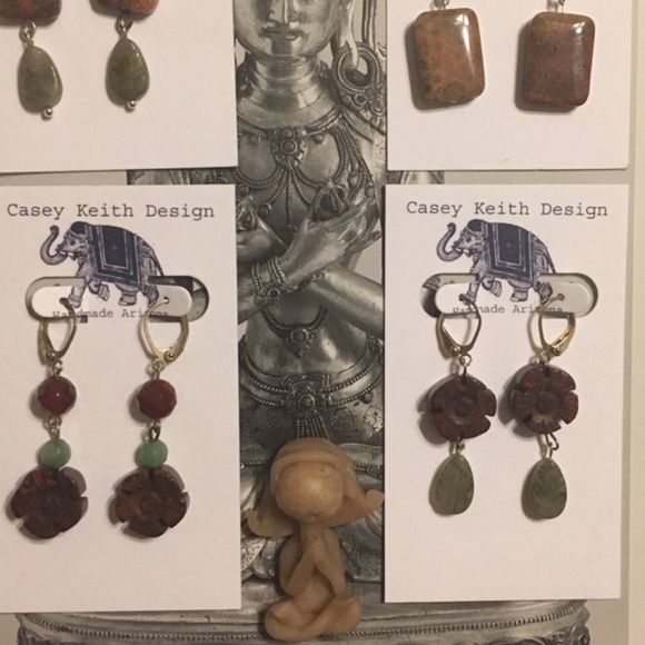 Nirvana Earrings - Picture 4 of 4