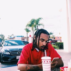 Meet your Posher, Ramone