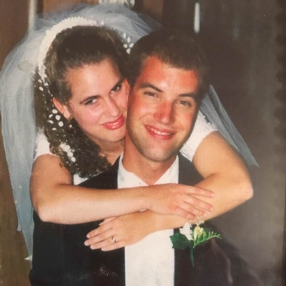 Meet your Posher, Heather - Picture 1 of 1