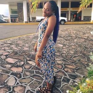 Meet your Posher, Renee