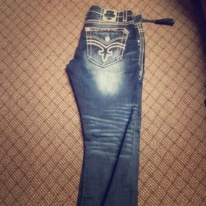 Rock Revivals (size 36x36)