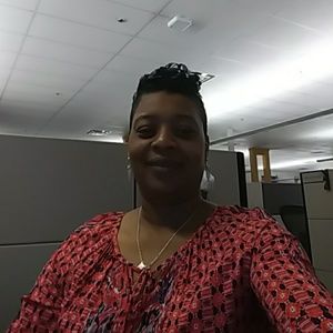 Meet your Posher, Katina