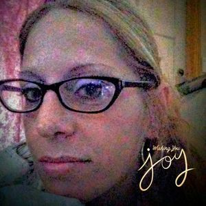 Meet your Posher, Cindy