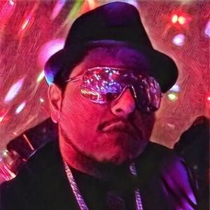 Meet your Posher, Jose