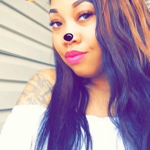 Meet your Posher, Robyn