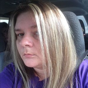 Meet your Posher, Delana