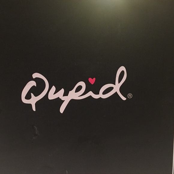 🌺💕ModCloth Blk Lace Up Heeled Bootie💕🌺 - Picture 2 of 4